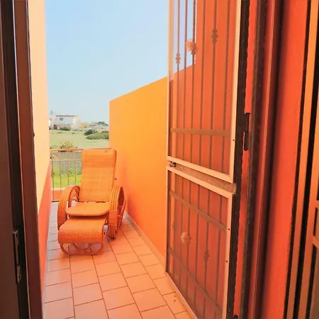 Isolotto A Torre San Giovanni *